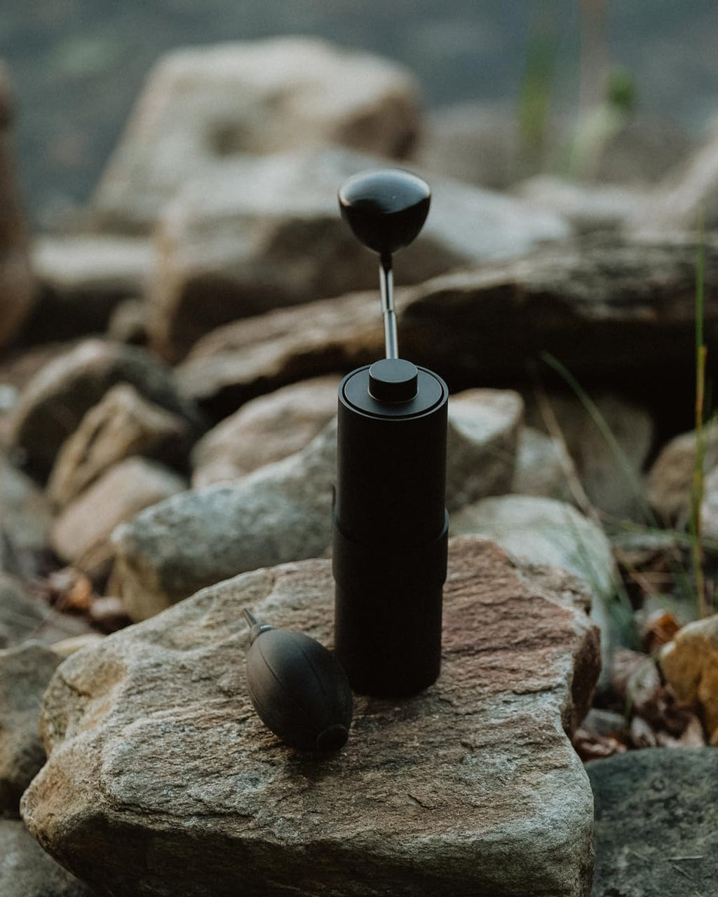 Manual Coffee Grinder with Stainless Steel Conical Burr B65593