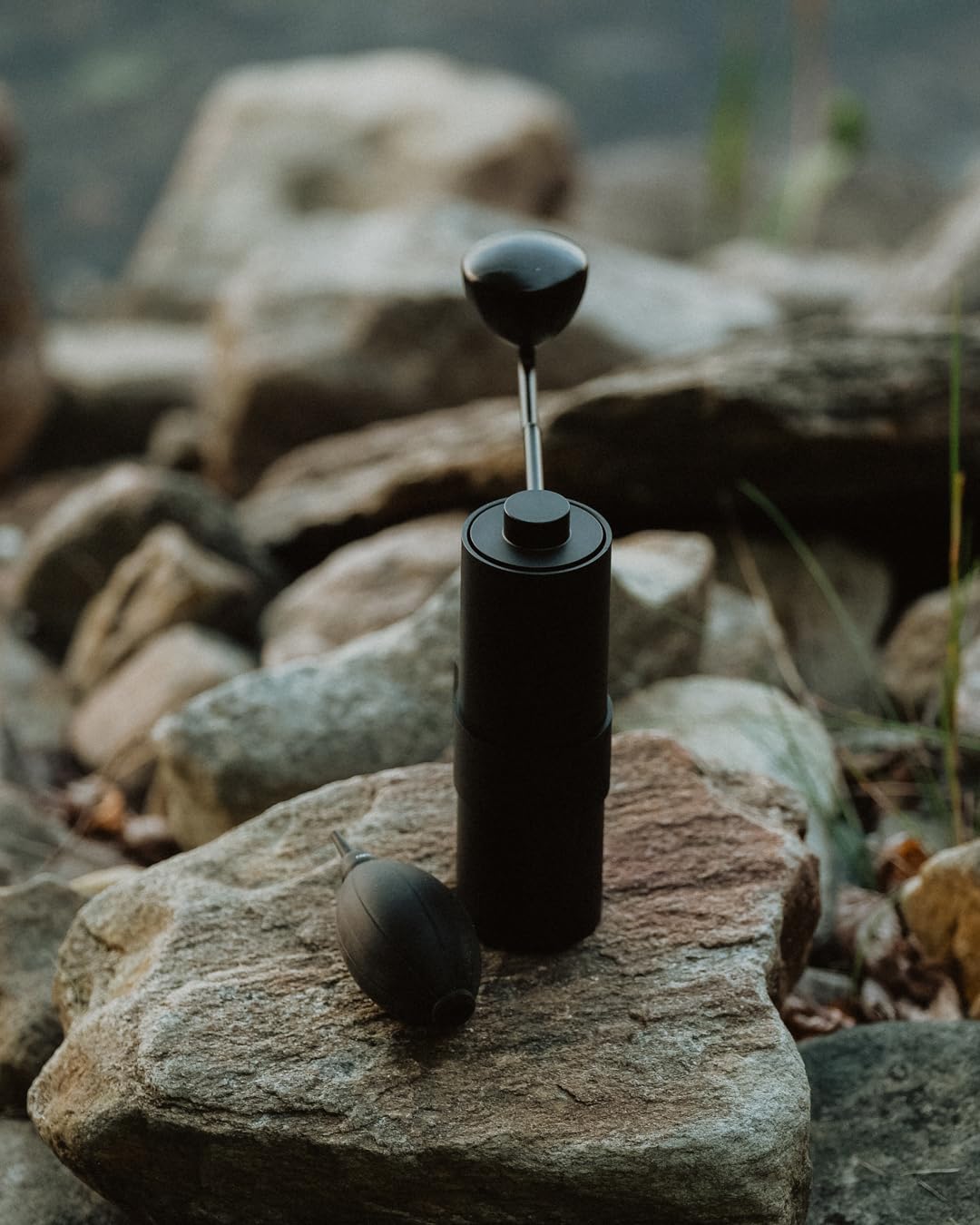 Manual Coffee Grinder with Stainless Steel Conical Burr B65593
