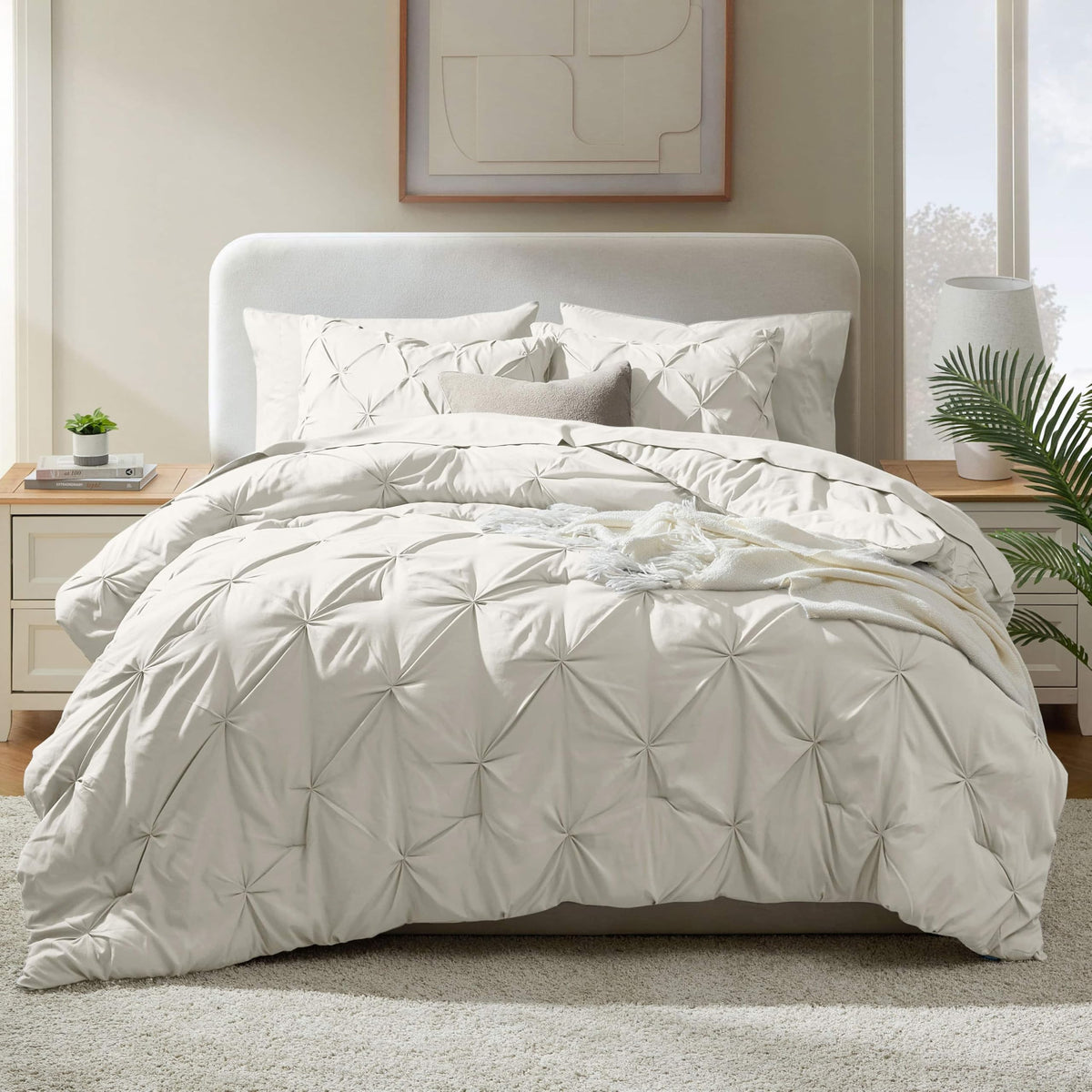 Off White Pinch Pleated 9 Piece King Comforter Set Q866211