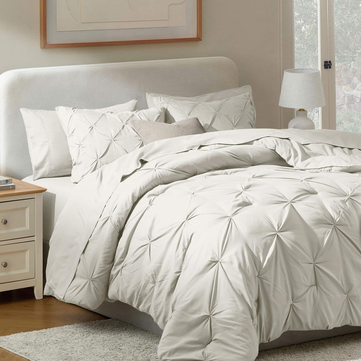 Off White Pinch Pleated 9 Piece King Comforter Set Q866211