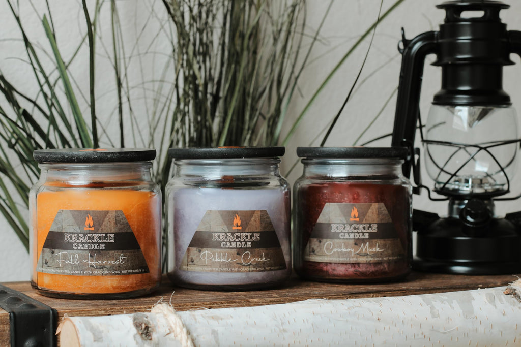 16 oz Vanilla Coffee Scented Candle with Wooden Wick O528